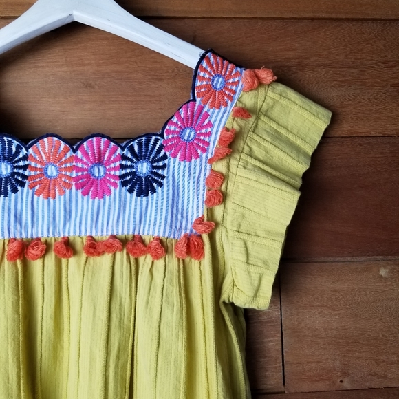 Altar'd state floral embroidered sleeveless top size S - Picture 4 of 7